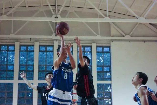 涓婃捣浜ゅぇ鍋ヨ韩鍋ョ編澶ц禌,涓婃捣浜ゅぇ2024骞翠綋鑲茬敓璧涗簨