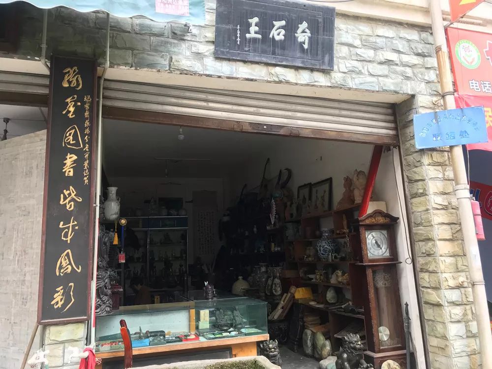 花色撩人,亲测德阳这两家花市,“花chi”去了就不想出来!