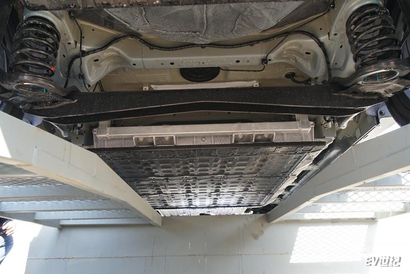 名爵ezs高速百公里能耗19度电,名爵ezs纯电动的配置