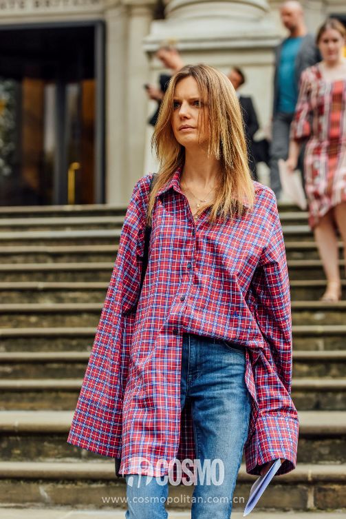 时髦办|穿上昊然弟弟的方领白衬衫，我有初恋的感觉