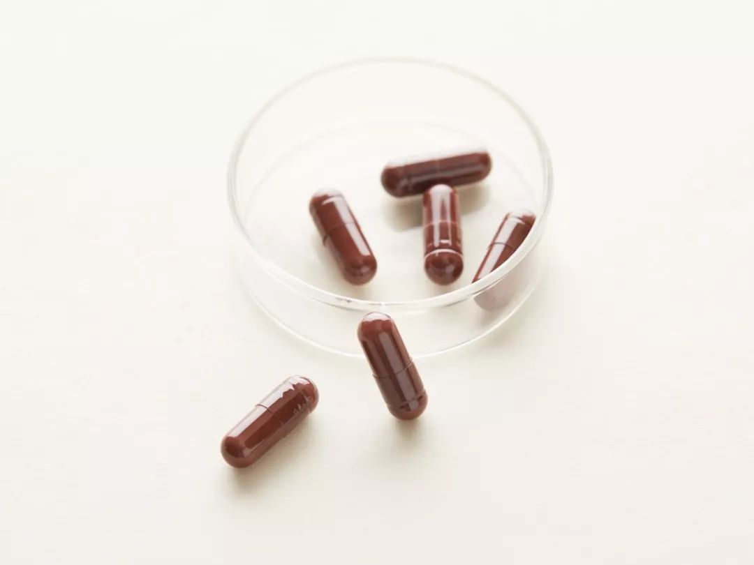 皮肤暗黄色素沉淀多吃什么,容易暗沉皮肤忌口