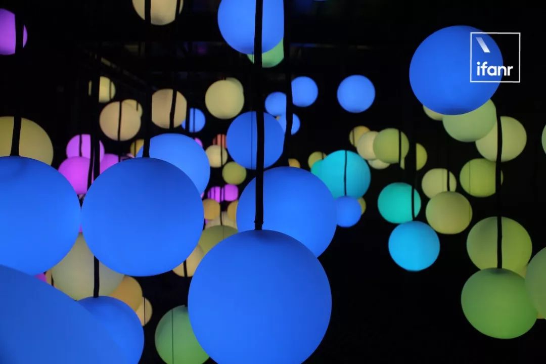 门店影响产品销量的因素,手机门店的发展现状