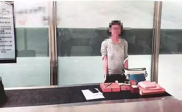 80万的钻戒藏鞋子里！一女子“血拼”回国这样过海关，结果惨大发了…