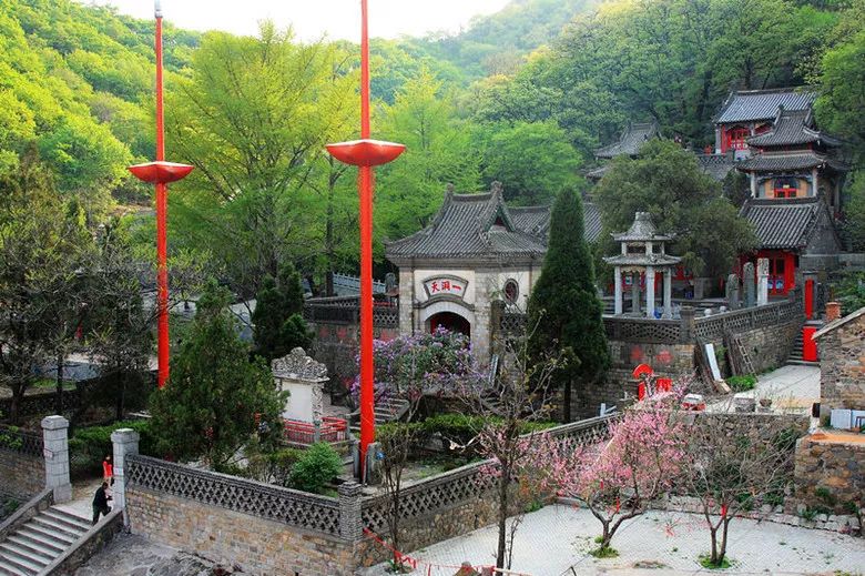 玩遍大连丨零距离接触大自然一定是很多人的选择，一起去普兰店看看吧。