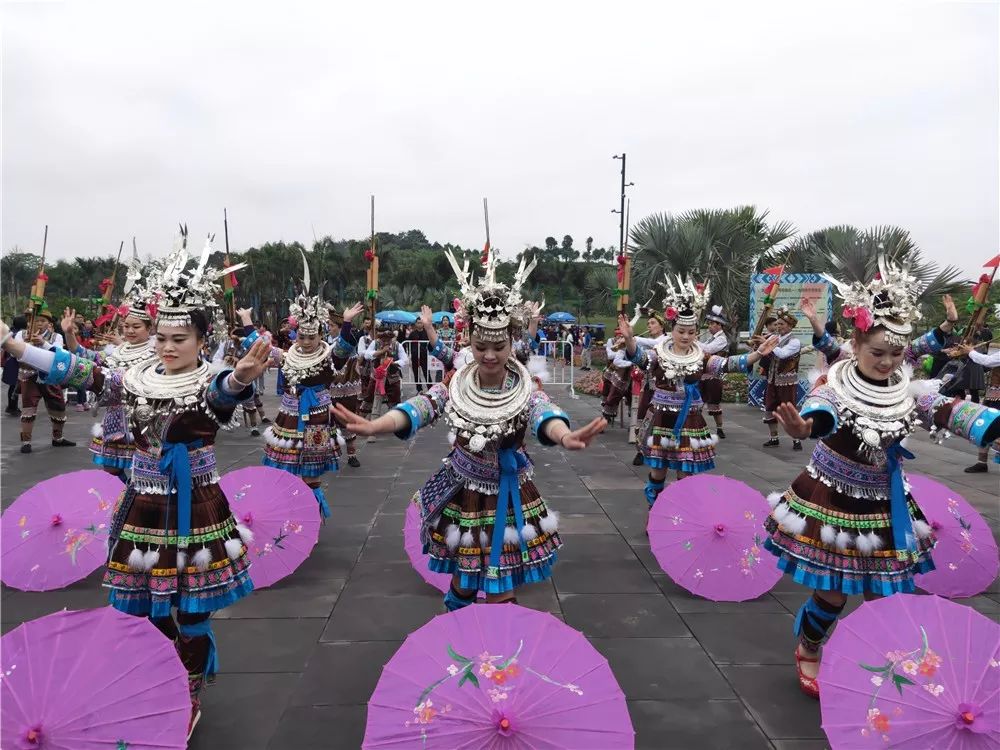 壮族三月三八桂嘉年华华南城,壮族三月三八桂嘉年华照片