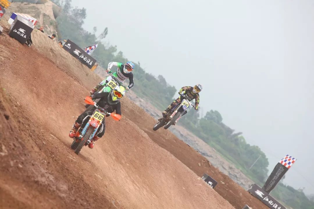 为美酒加点汽油—首届江小白J-SKYMAN越野摩托锦标赛见闻