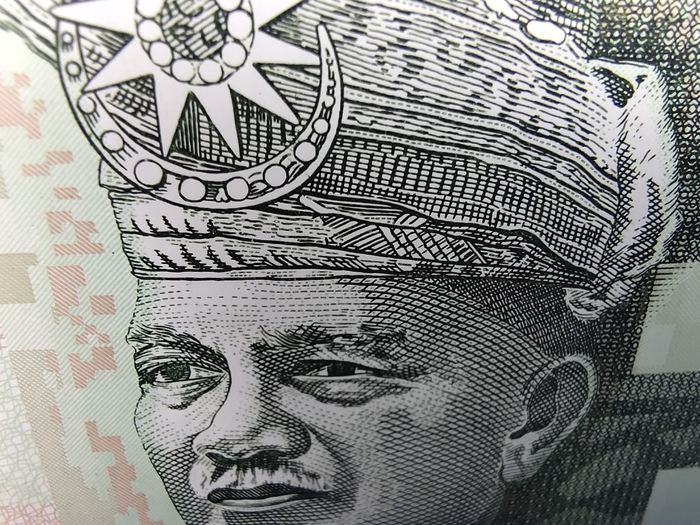 孔雀开屏般的美丽vivox27测评,vivox27采用的是什么屏旗舰版