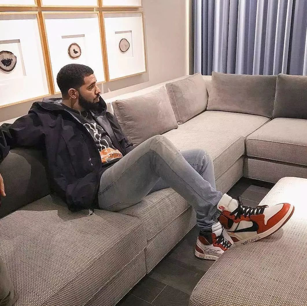 今日球鞋上脚图片,今日球鞋上脚