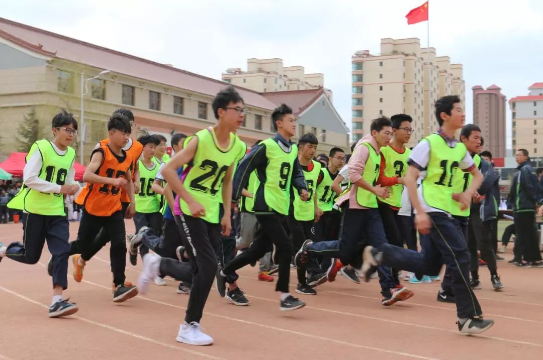 定格校园最美瞬间,明德初中第九届田径运动会