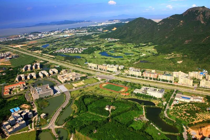 北师大珠海校区发展情况,北师大珠海校区和珠海分校的关系