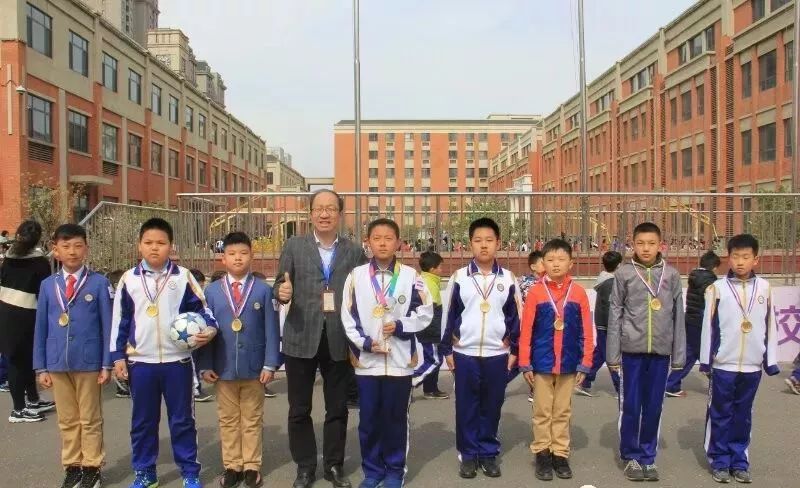 校园足球比赛世界杯进场,足球校园世界杯