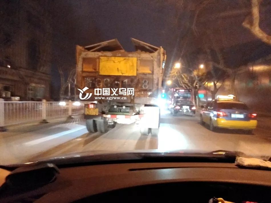 义乌这些大车“自带激光”，小车车主叫苦连连！