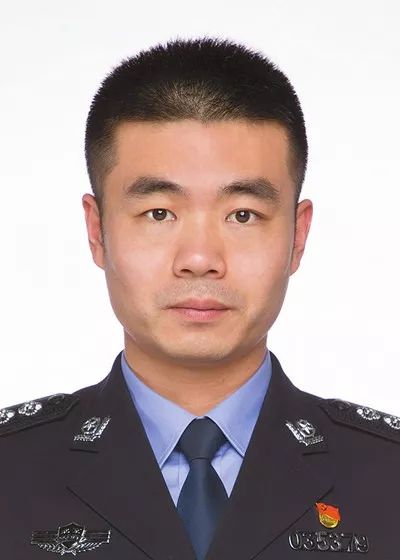 一条评论引网友愤怒,一条微博引发热议知乎