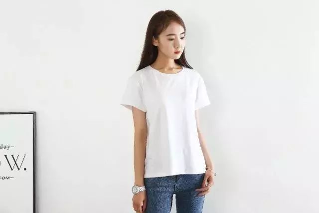 白t打底推荐显瘦秋,好看的白t显瘦又百搭