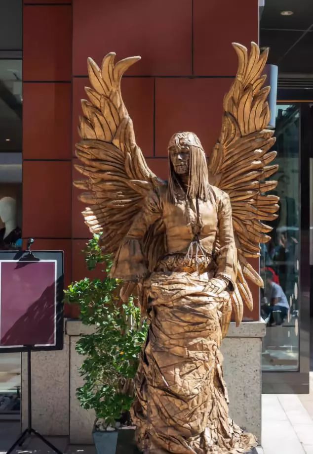 西安这些年各种奇葩事,出门见到的奇葩事