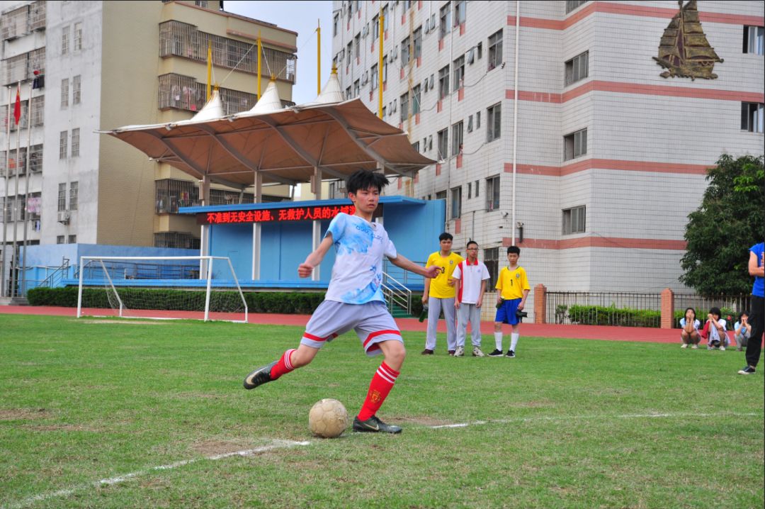 【活力邓中】昔日冠军的陨落——记初二2班足球文化节班际淘汰赛