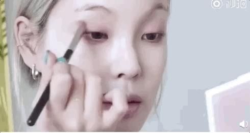 谁成想，教会我画“刘诗诗眼”的人是…邓伦