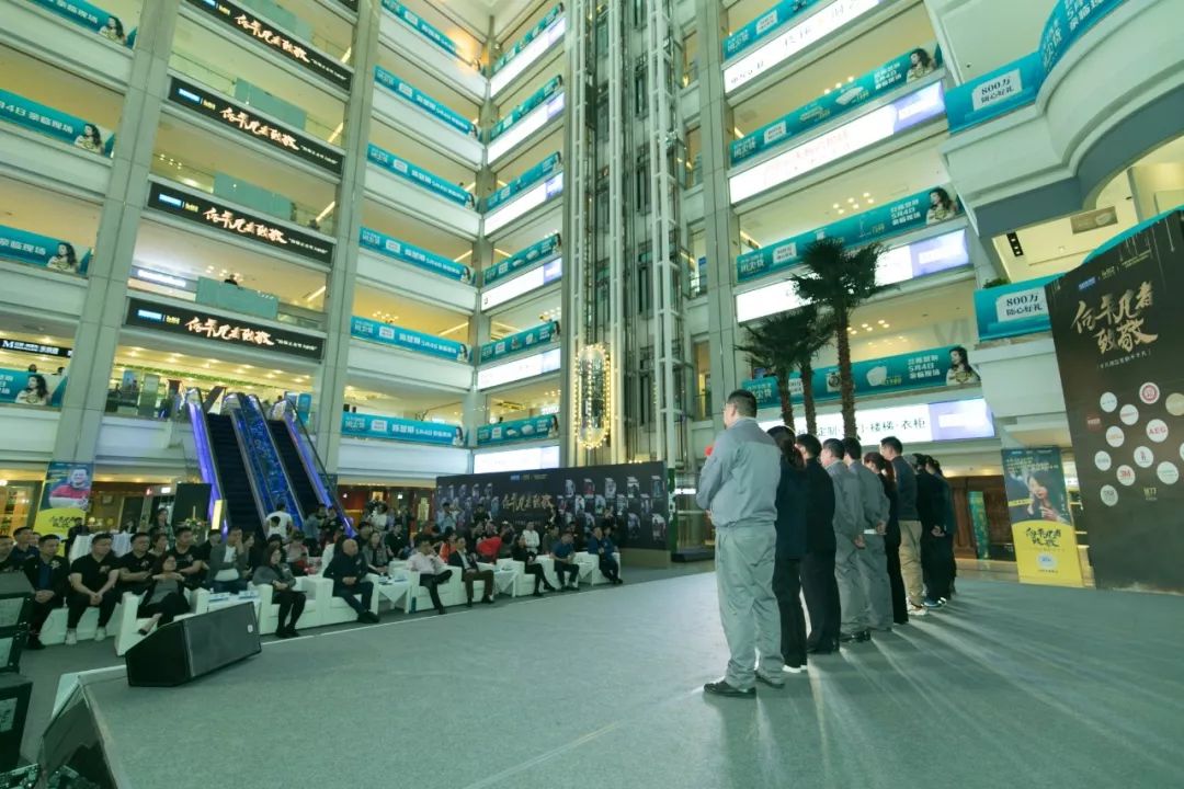 五一“郑”能量，谨此向郑州广大劳动者致敬！