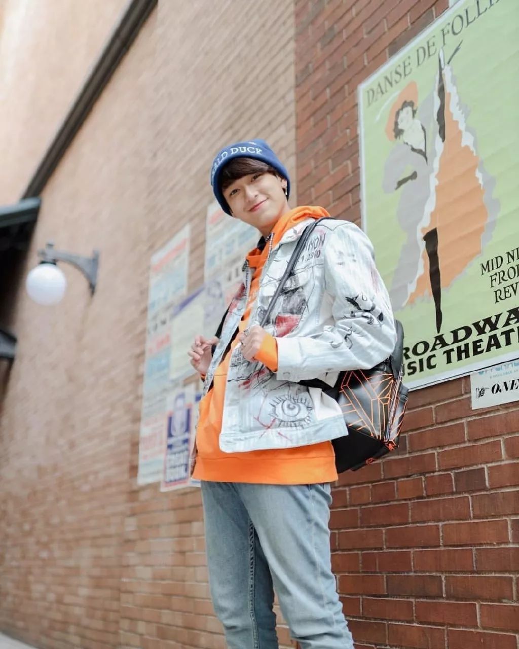 出道后出演过49部作品,出道五年应该有多少部作品