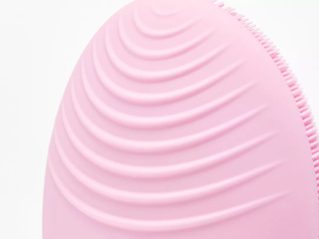 几招帮你恢复细致毛孔 (超有效收缩毛孔秘方)