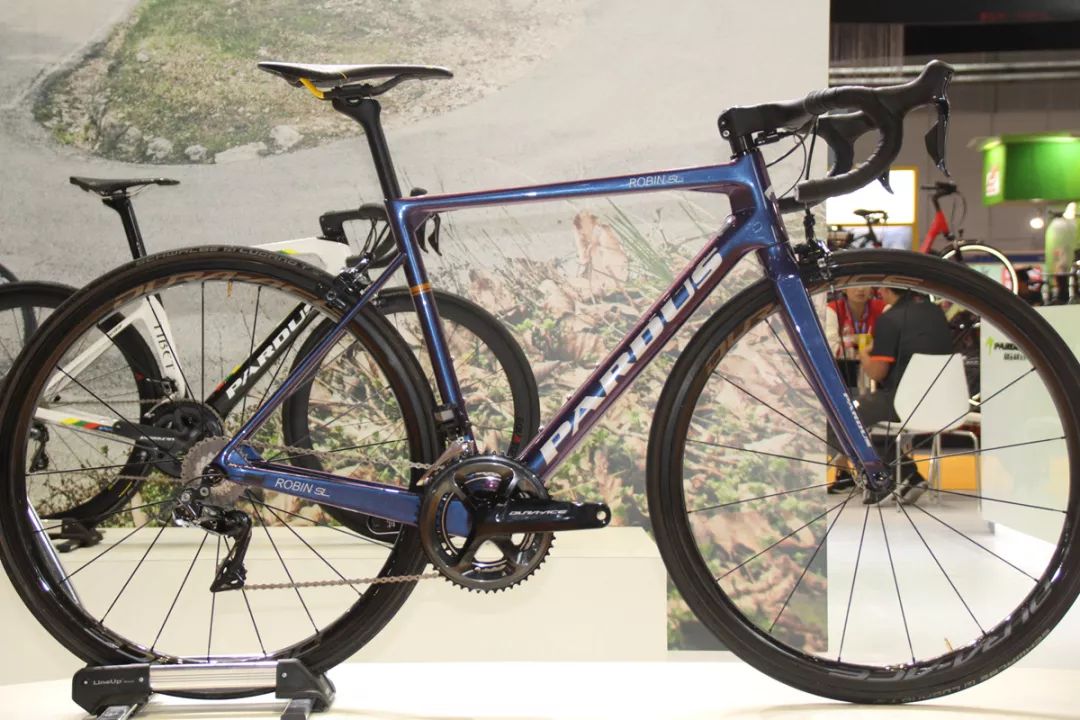 给我两万，我应该会去买这些整车