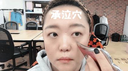 又是激凸又是露底，“蜜桃肌”的盛世美颜也有翻车时