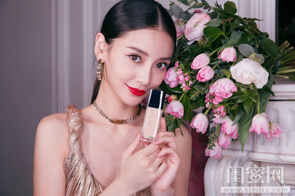 dior新一代锁妆粉底液测评,dior锁妆粉底柔雾