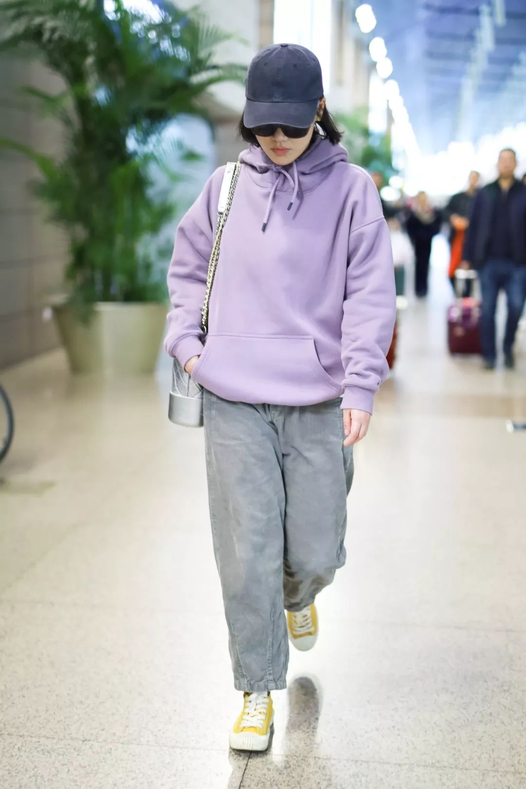 经典帆布鞋舒适百搭,帆布鞋堪称百搭