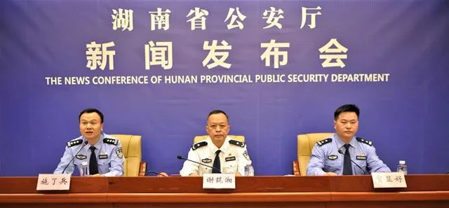 湖南当场揭穿售卖假烟,和天下卖110一包违法吗