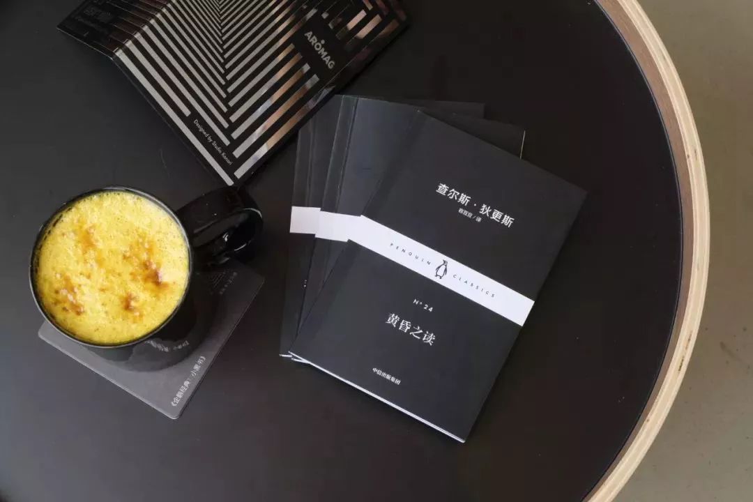 即使搬二十次家，我也愿意带着它 | 小黑书第三辑