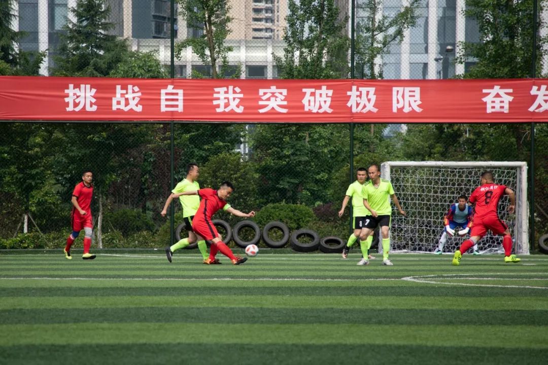 中国消防员足球比赛,消防备战足球比赛