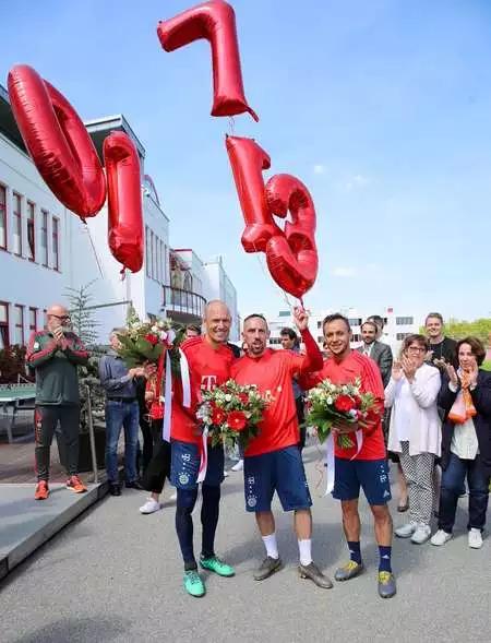 武磊复位手术视频,武磊康复治疗