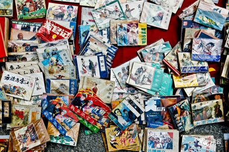 周末也交易！书迷们双休日到这里来“淘书”吧！不仅能淘到旧书，还可以交易古钱币