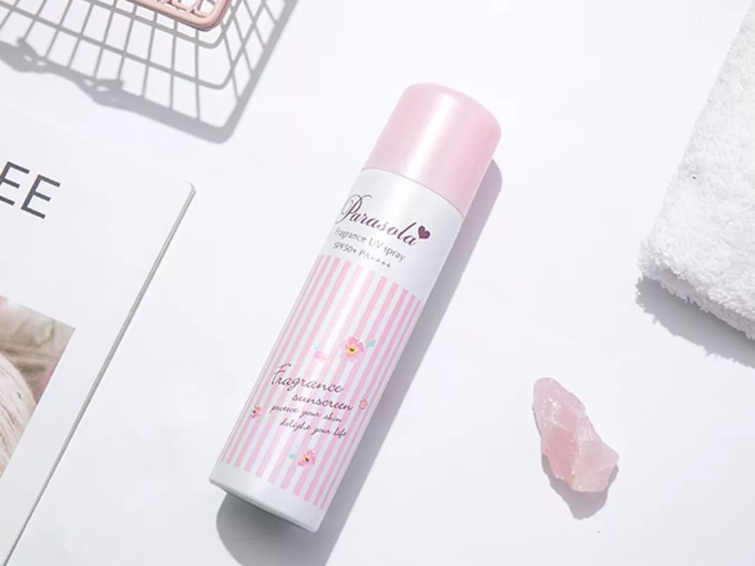 麻范儿好物|日本防晒界“断货王”，喷它暴晒不黑，皮肤还能又白又嫩
