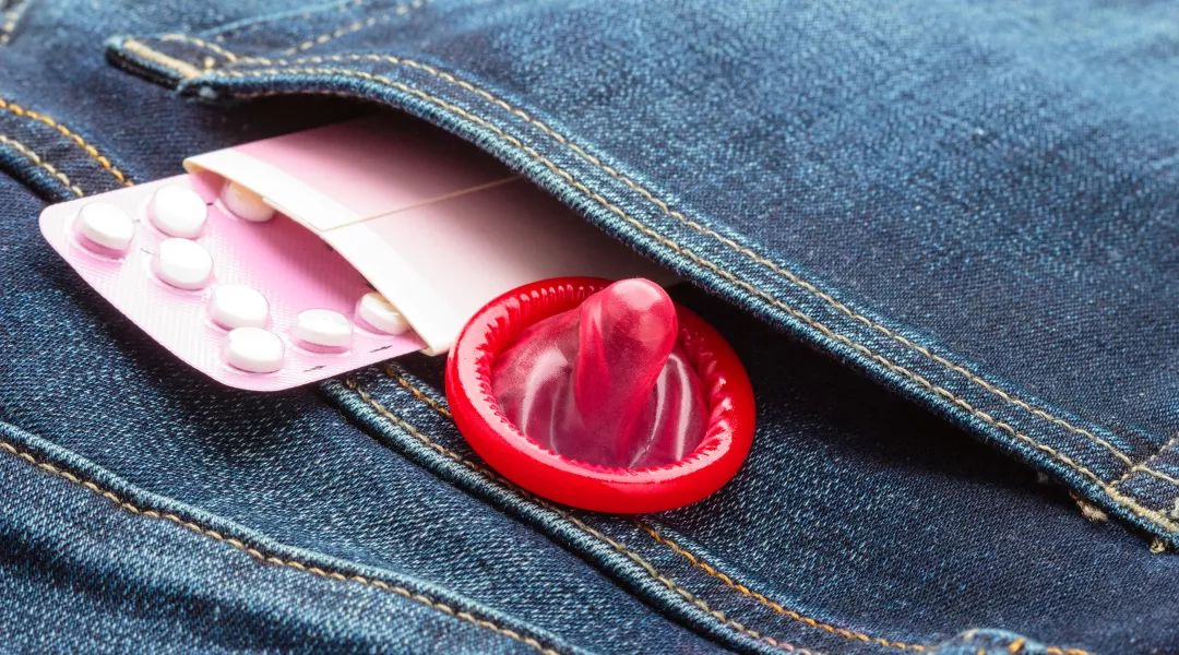 别再尝试这些不靠谱的避孕方法了!