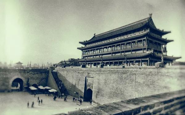 童心未泯明天就去校门口找回忆去