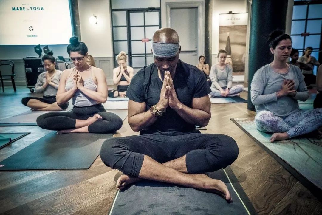 「MANDUKA青蛙」美国原装进口，为了您的练习，我们带来了更好的产品，用过都说好