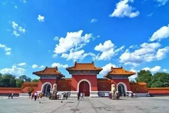 沈阳飞西双版纳直飞几个小时,沈阳直飞西双版纳机票多少钱