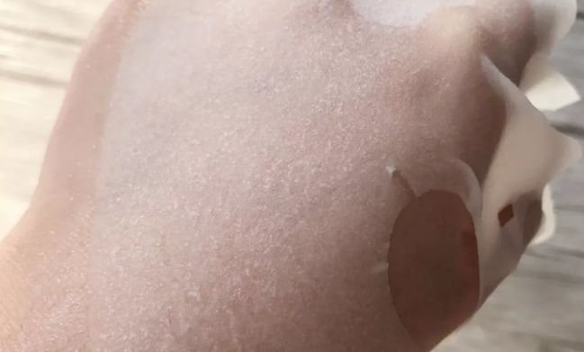 至本修护肌底液和薇诺娜特护霜,至本和薇诺娜水乳