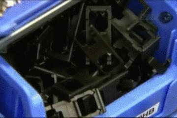 锁怎么一提就锁上呢,锁怎么弄才能从里面反锁不了