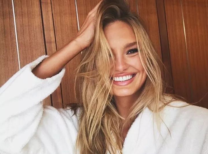 中长发是齐的还是有层次的好看,中长发怎么样烫发