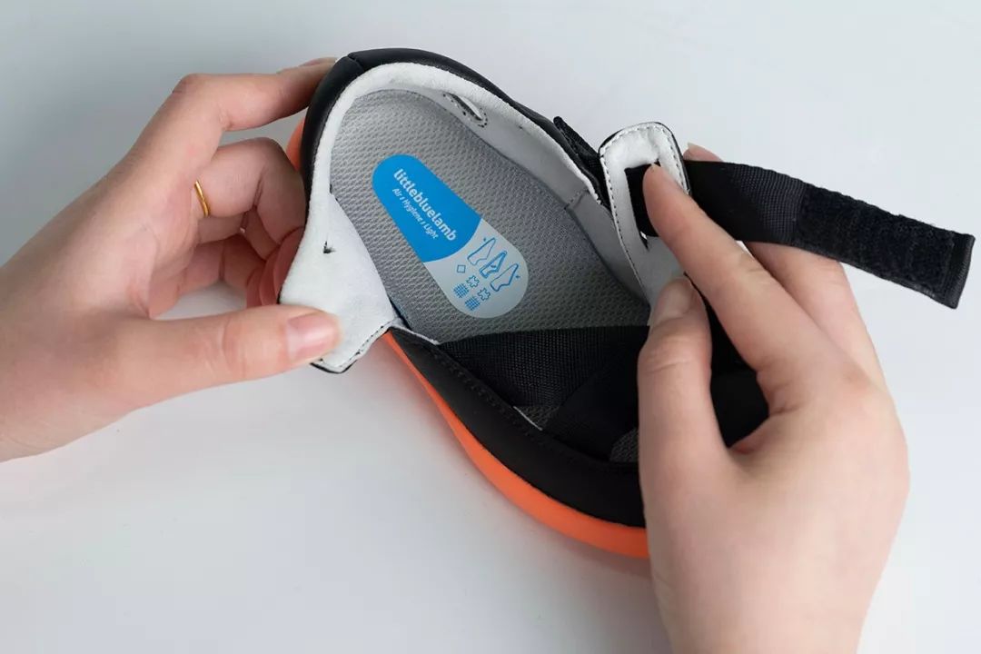 不烧脚又好看的运动风凉鞋推荐,小蓝羊凉鞋男测评