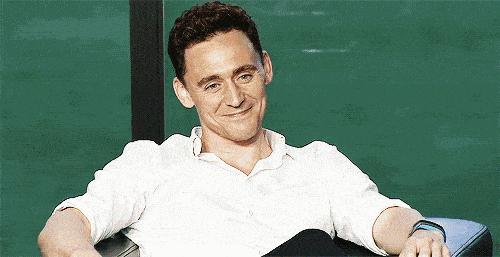 巴掌大的小熨斗,巴掌大便携熨斗