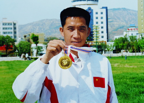 吴彦俭：折翼的勇士