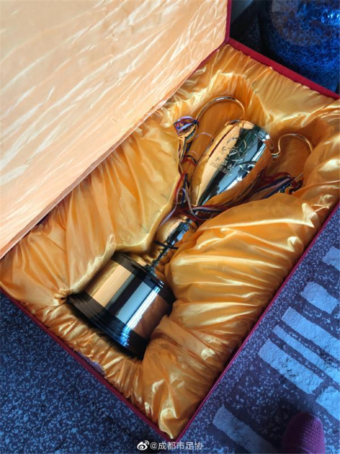 受胯下之辱后续,国足训练胯下之辱