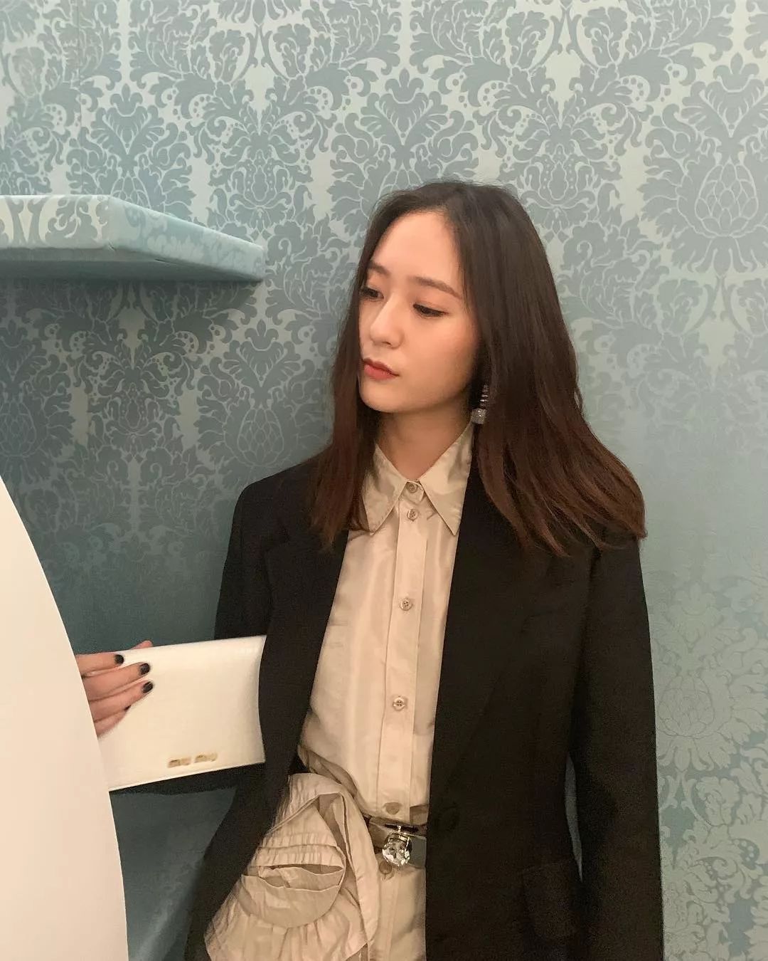 郑秀晶有颜值有腹肌,郑秀晶发福变胖为什么