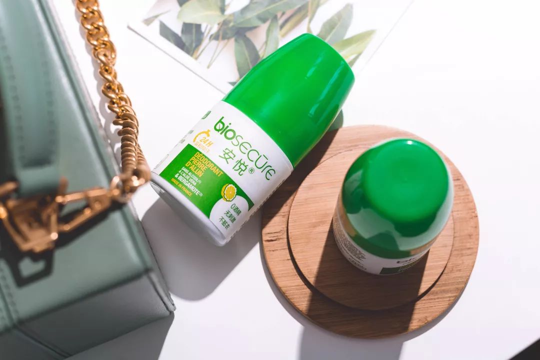 夏天腋窝出汗小神器,夏天腋窝出汗多用止汗露