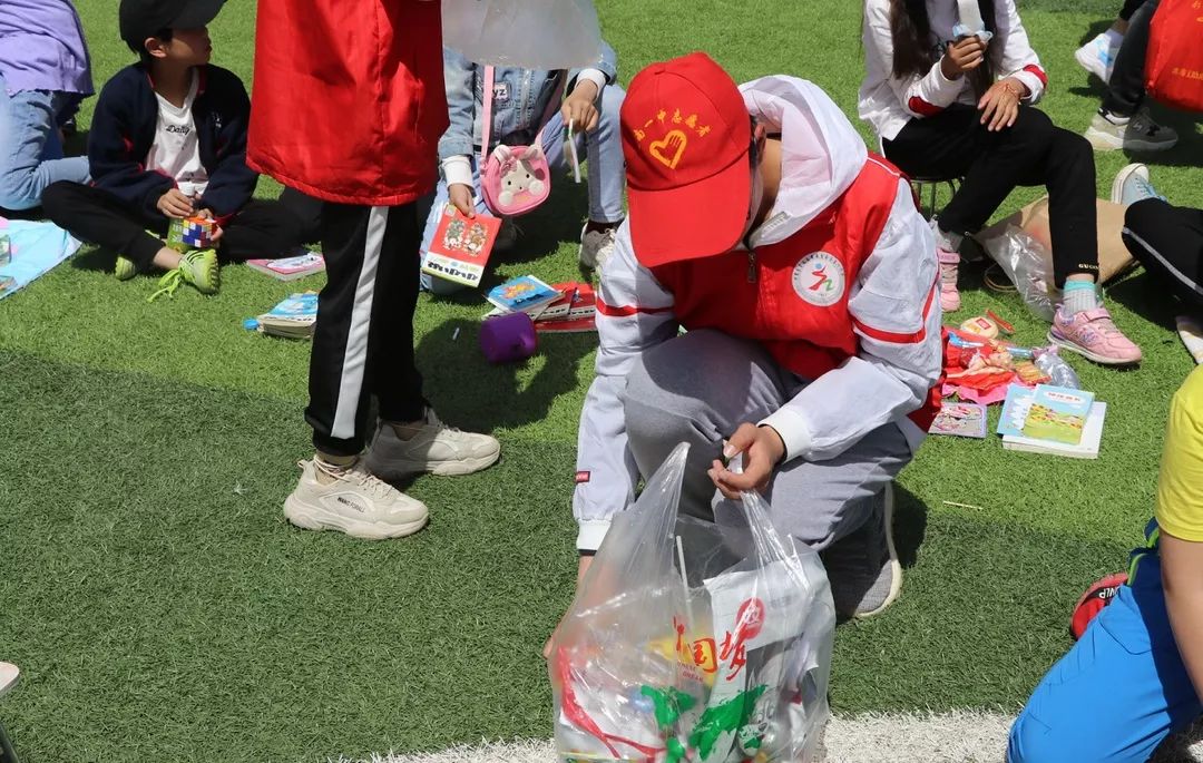 肃南：萌娃当掌柜科技嘉年华