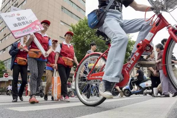 高考考点周边交通封路吗,杭州高考道路限行时间表