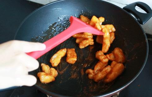 不解决这个问题，厨房里砸再多钱也用得憋屈